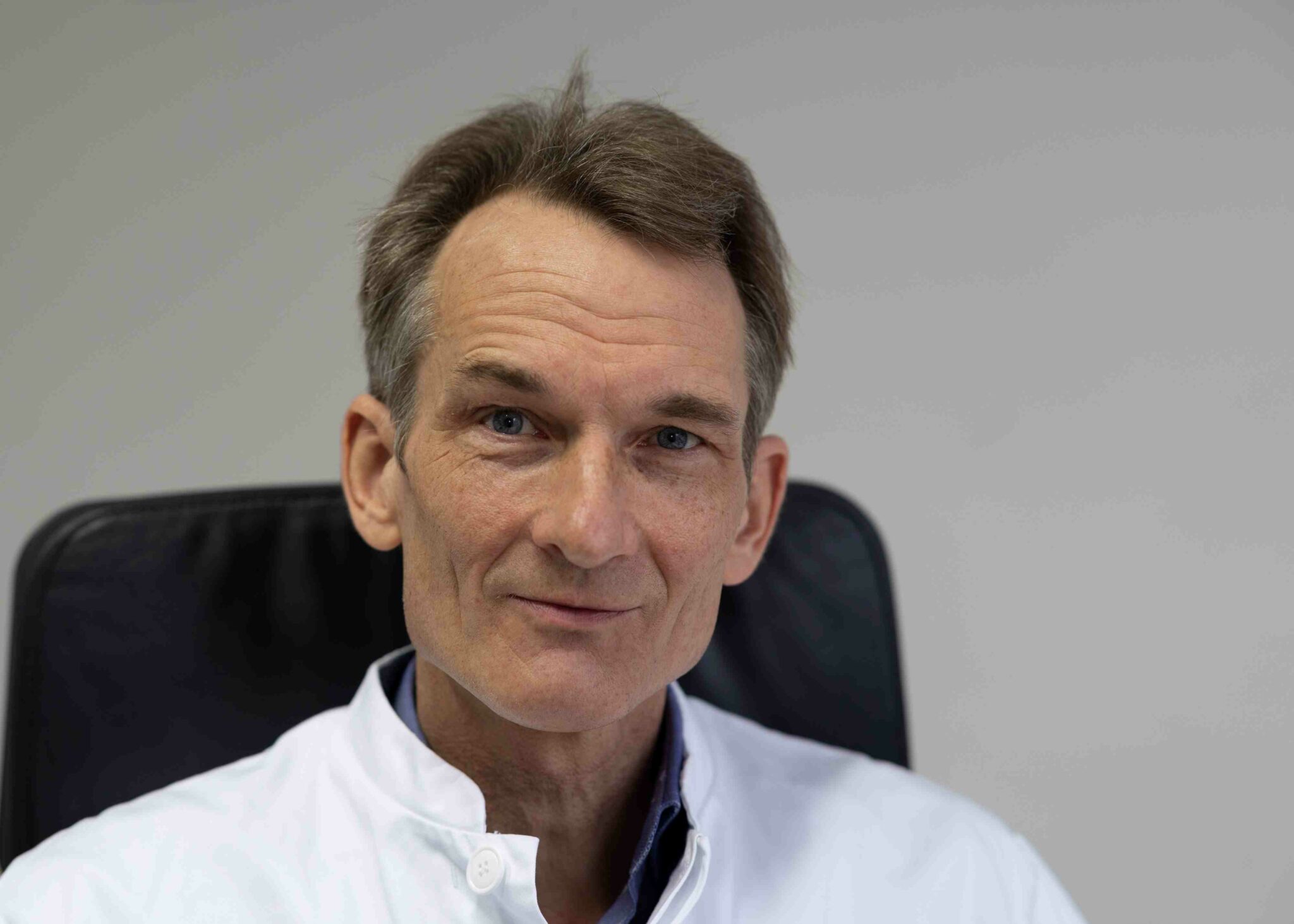Jacques Horstmann Hautarzt / Dermatologe Hannover Kleefeld Interview mit Dr. med. Karl Grunow, Dermatologe – Ärztekongress für